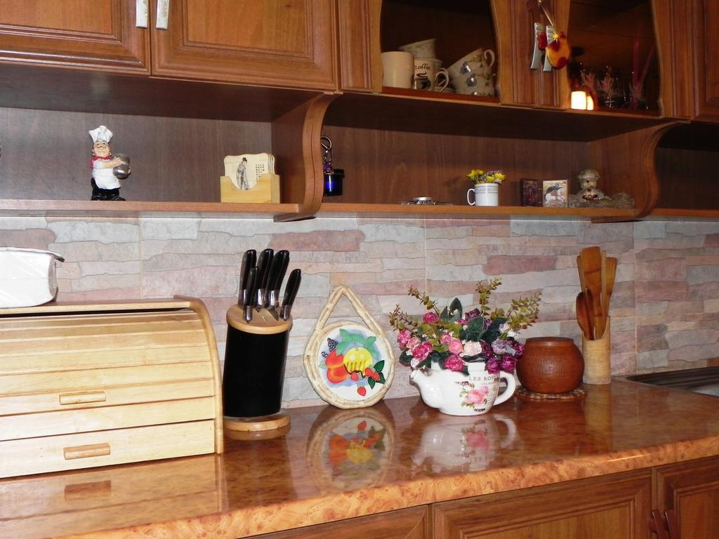 Tinikos Guest House 텔라비 외부 사진