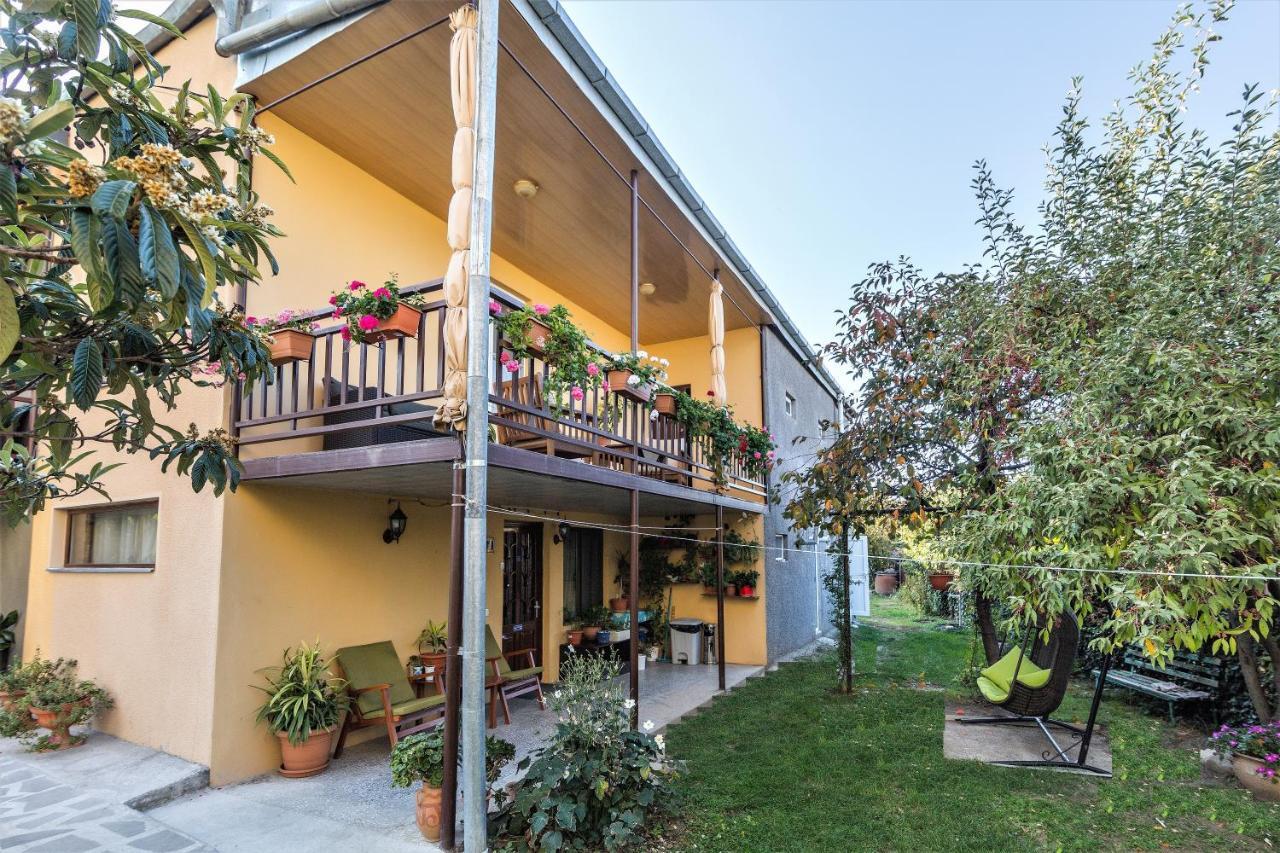 Tinikos Guest House 텔라비 외부 사진
