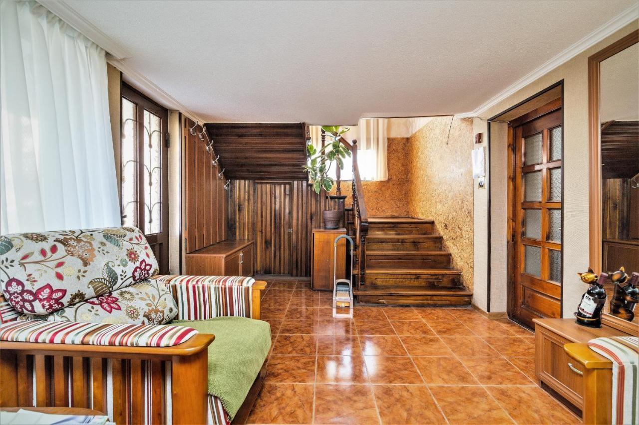 Tinikos Guest House 텔라비 외부 사진